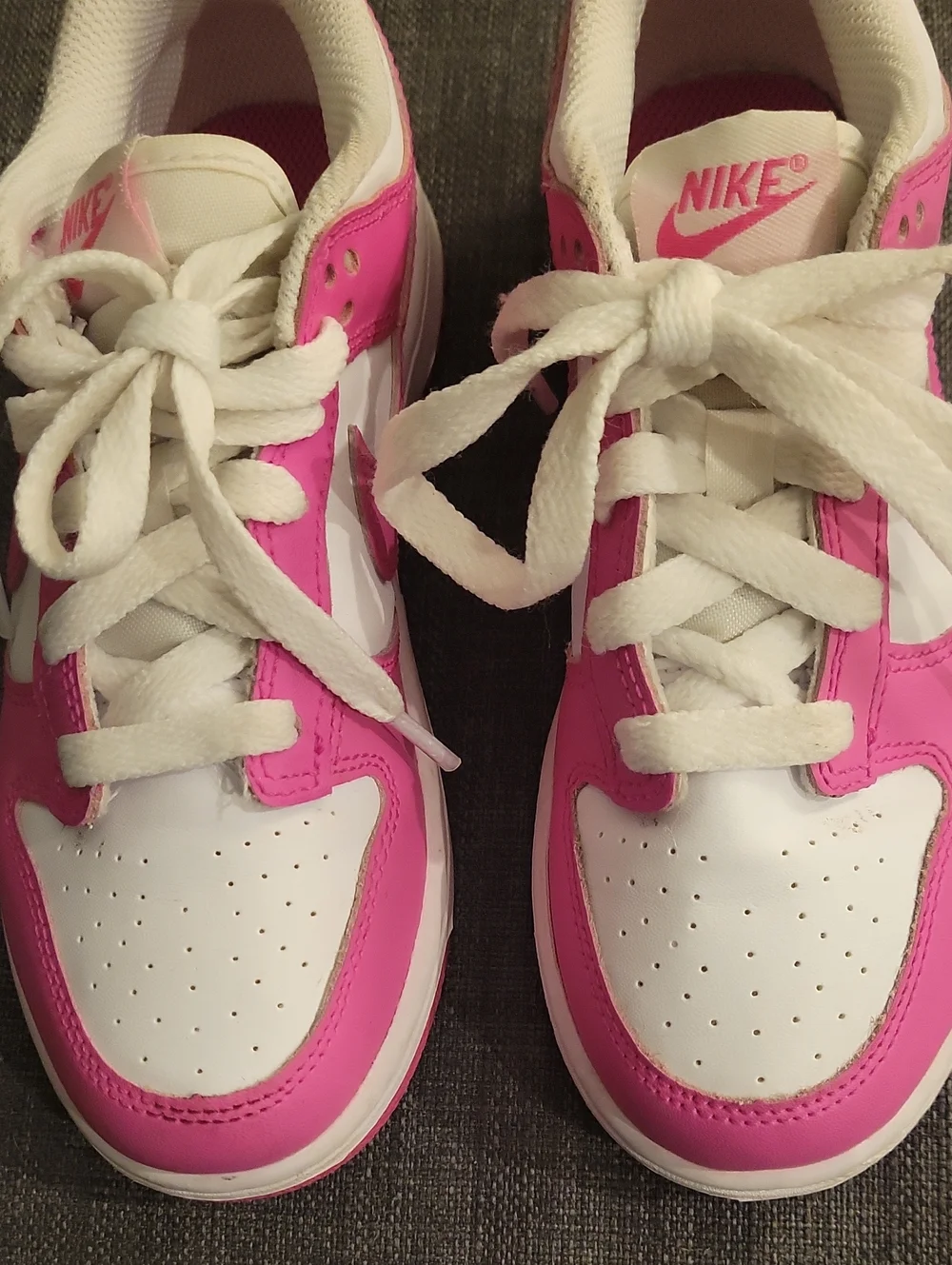 Nike youth low